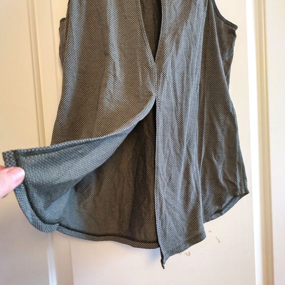 Lululemon All Tied Up Tank Textured Gray Top Womens S Swing Yoga Running Lifting - Picture 3 of 5